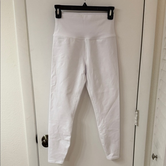 ALO Yoga Pants - ALO Yoga White High-Rise Leggings